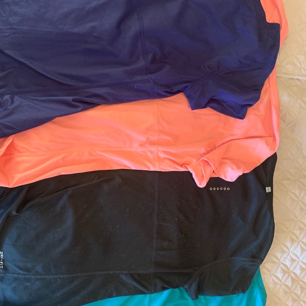 Set of 4 Nike Women's Dry Legend T-Shirt